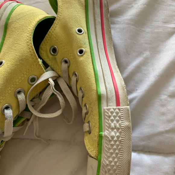 Converse all star Chuck Taylor shoes Woman’s 8 Mens 6 - Picture 6 of 14